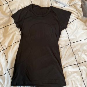 Lululemon Swiftly Tech